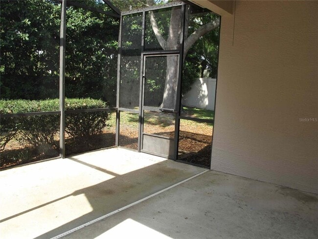 Building Photo - 115 Redtail Pl