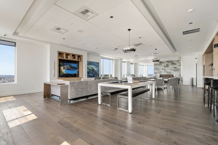 Club Room - 1321 Seneca St