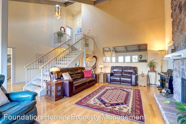 Building Photo - 4 br, 2 bath House - 25 Arana Circle