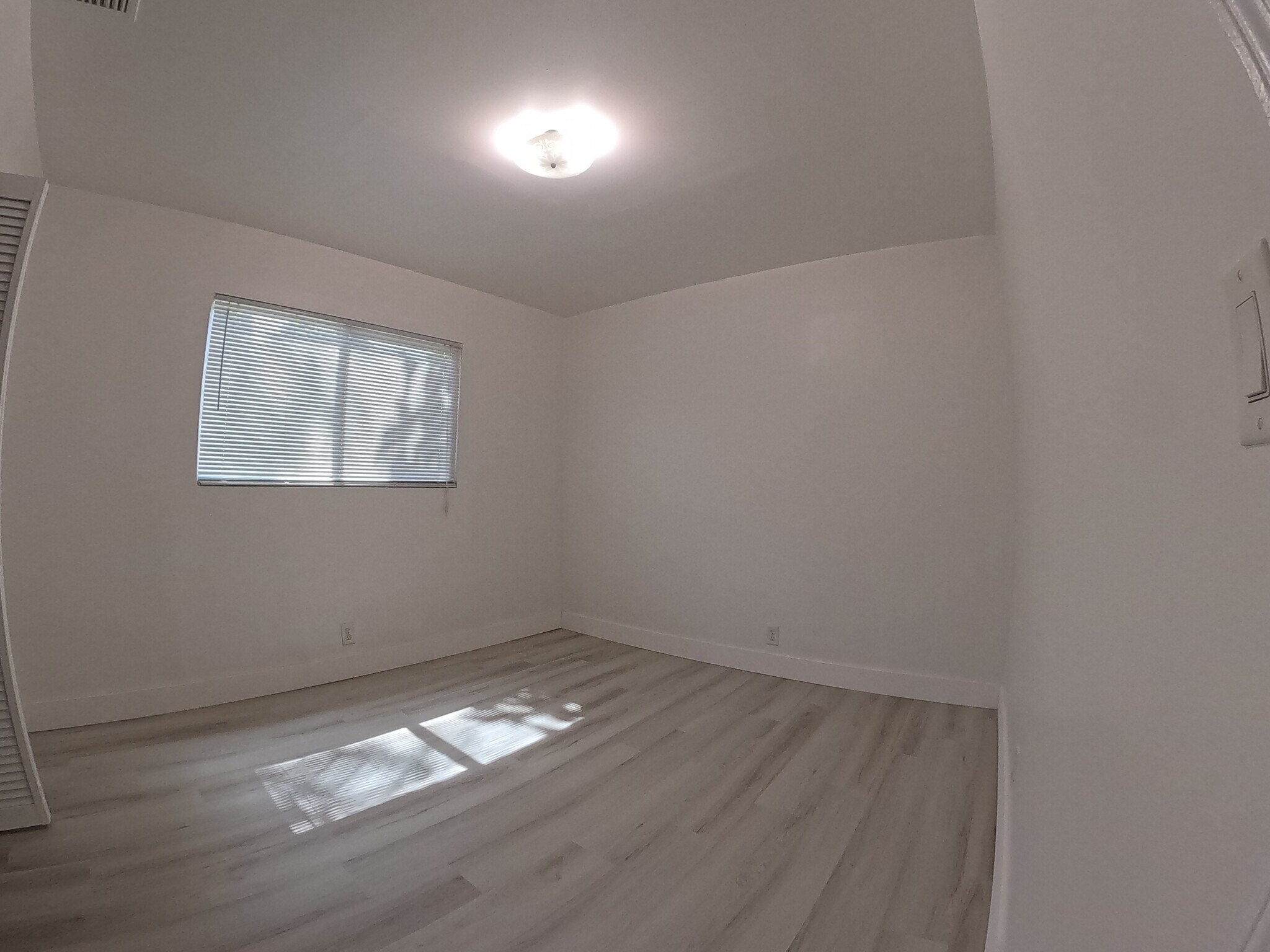 Bedroom - 2300 Cleveland St