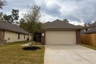 Building Photo - 3708 Alexus Dr