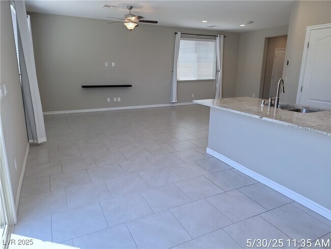 Building Photo - 12212 Loggeta Way