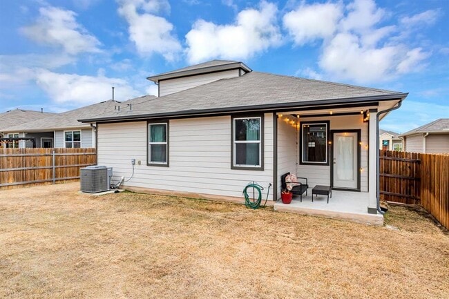 Building Photo - 204 Big Sandy Creek Dr