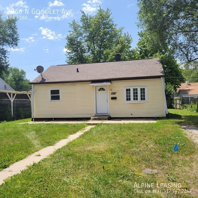Westside 4BR House ready to LEASE! 2266 N Goodlet Ave Indianapolis IN
