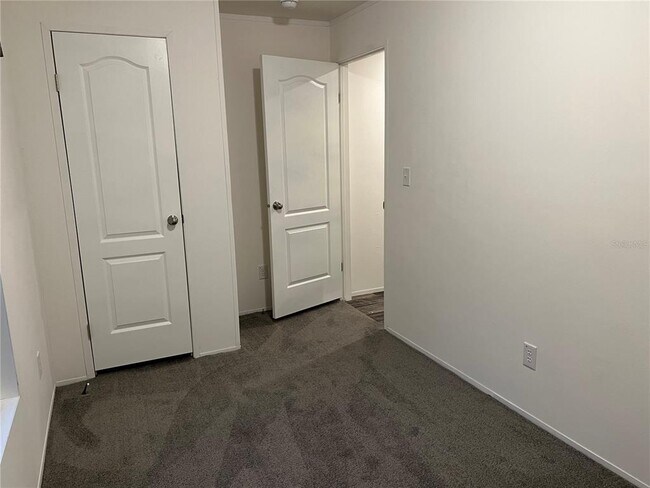 Building Photo - 39141 Bay Ave