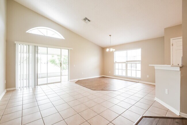 Building Photo - 8562 Fort Thomas Way