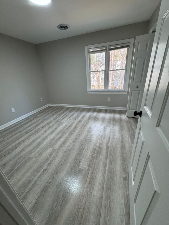 Building Photo - FAIRWAY TOWNHOMES