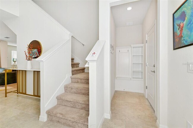 Building Photo - 7212 Oakmoss Loop