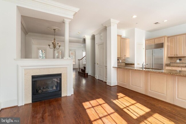 Building Photo - 720 Carpenter Rd