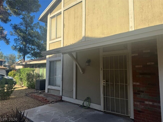 Building Photo - 1497 Dorothy Ave