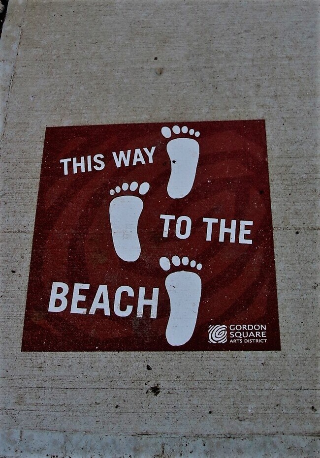 Building Photo - 1345 W 65th St