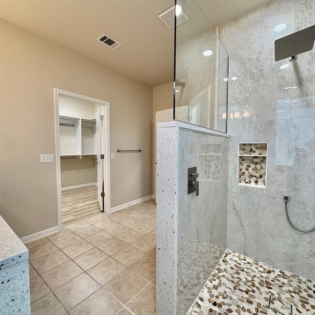 Building Photo - 109 Saddle Trail