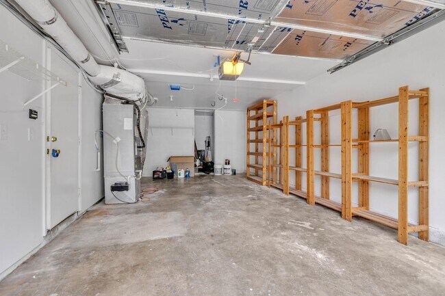 Building Photo - 108 Chiroc Rd