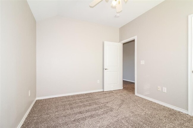 Building Photo - 8905 NW 106th St