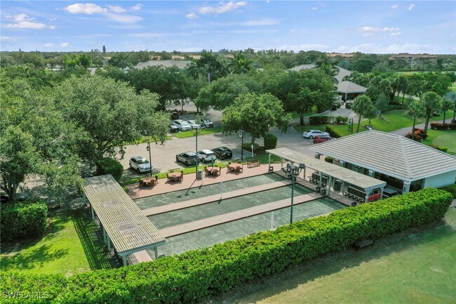 Building Photo - 9200 Highland Woods Blvd