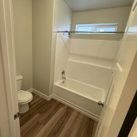 Building Photo - JACKSON KK 201 (PRIVATE)