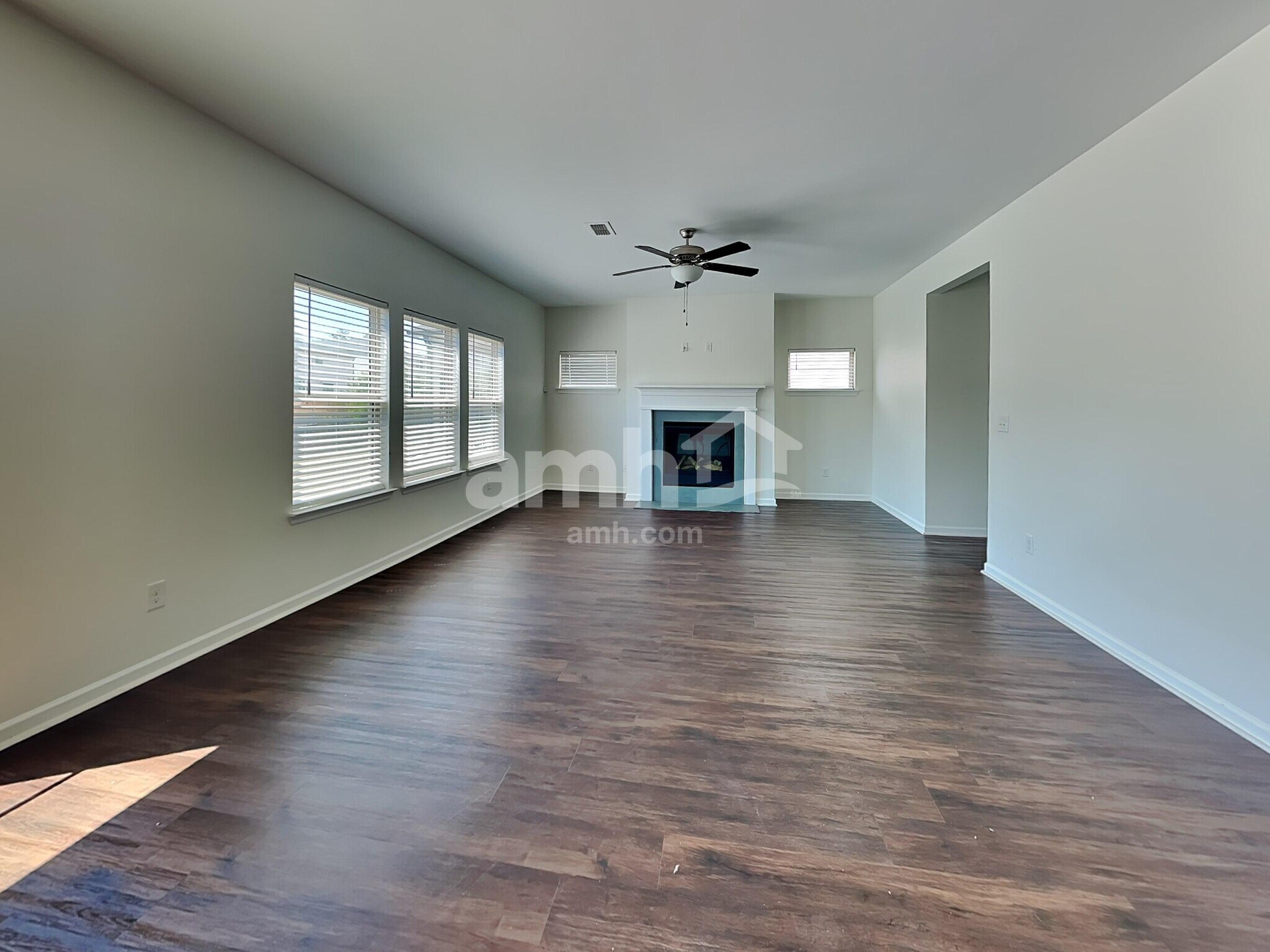 Building Photo - 321 Bowfin Trl