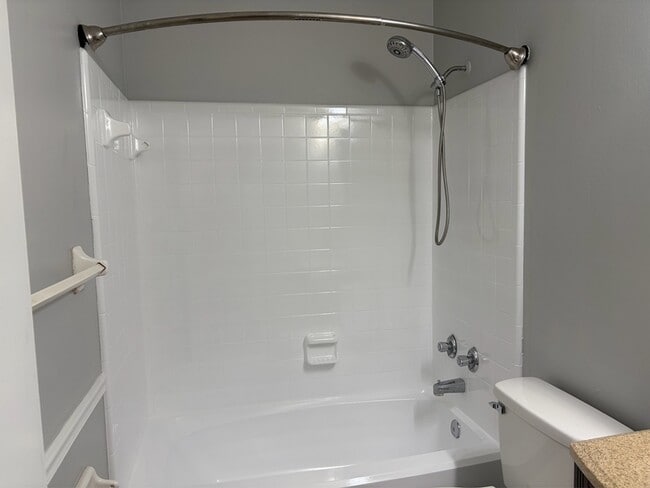 Building Photo - 2913 Riddle Ct