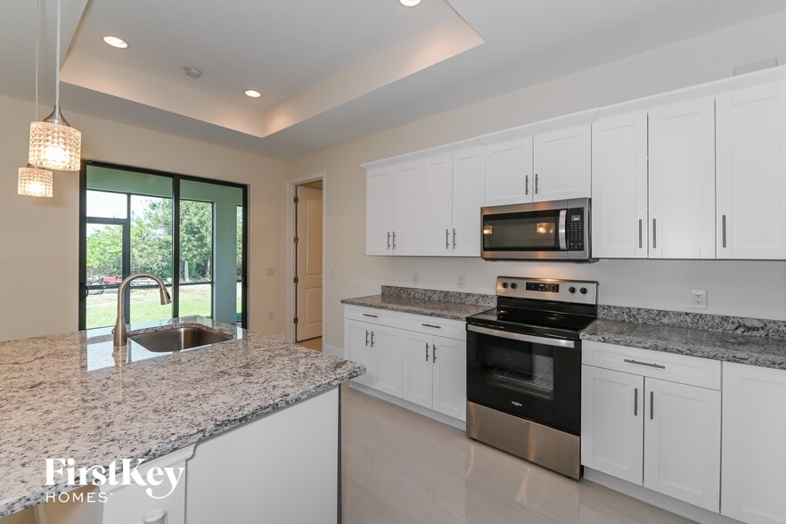 Building Photo - 3608 18th St SW