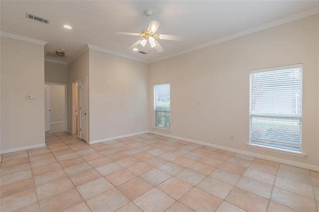 Building Photo - 6376 Newport Ct
