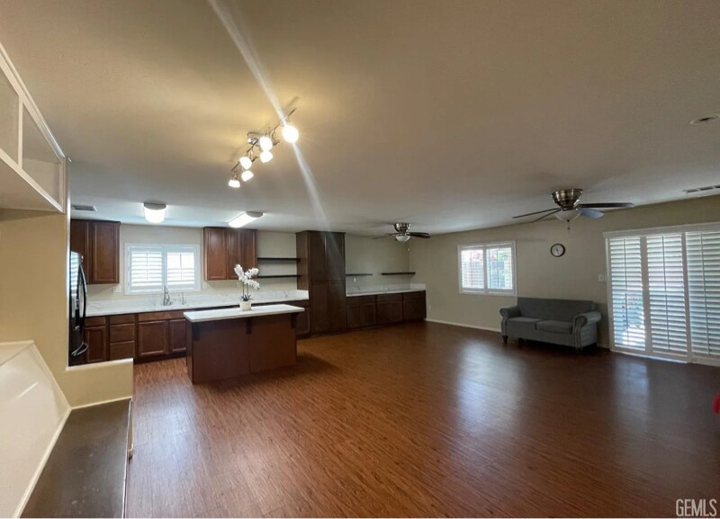 Building Photo - 5429 White Wheat Ave