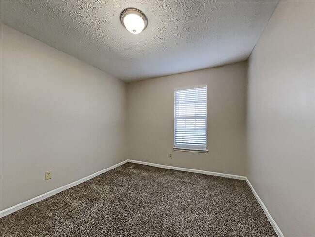 Building Photo - 968 Country Oaks Ct