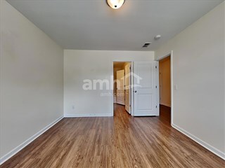 Building Photo - 209 Orion Way