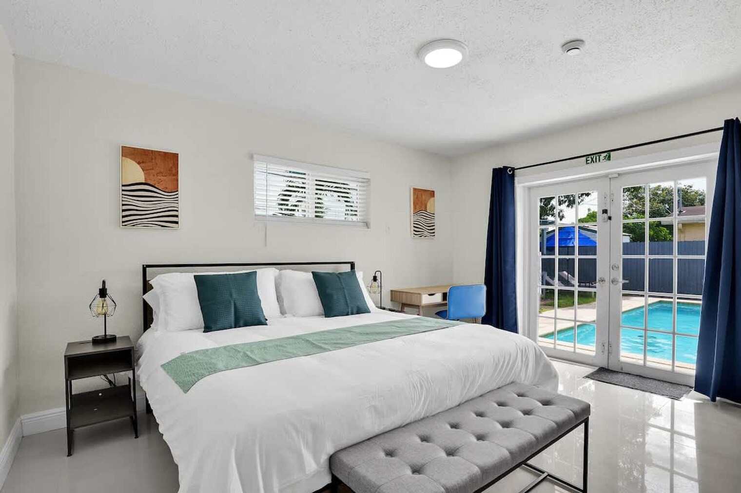 Building Photo - 6452 Custer St