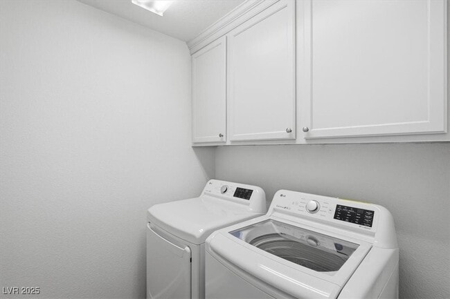 Building Photo - 11239 Tribiani Ave