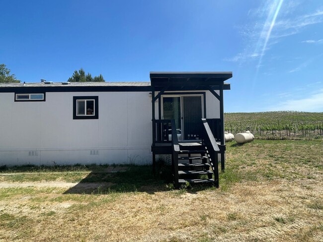 Building Photo - 5650 Farousse Way