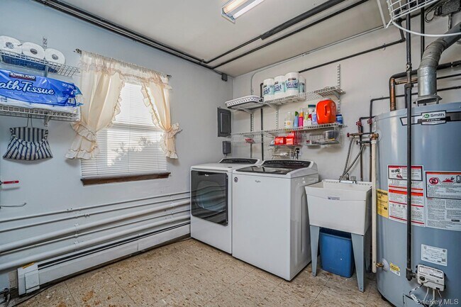 Building Photo - 317 Darlington Ave