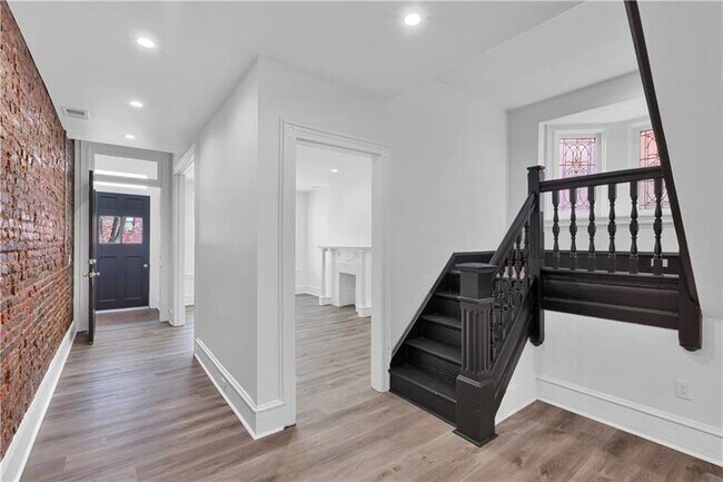 Building Photo - 3219 Kennett Sq