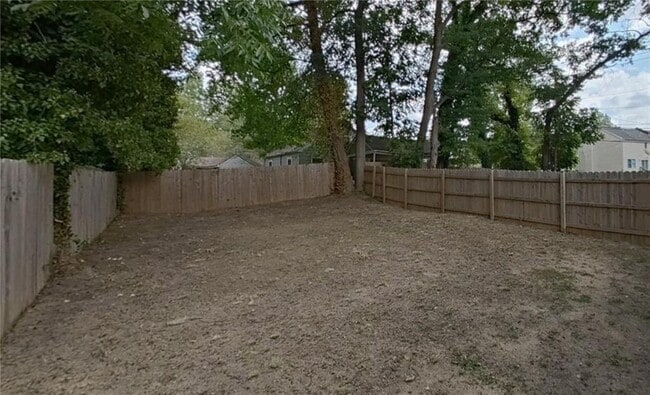 Building Photo - 1223 Campbellton Pl SW