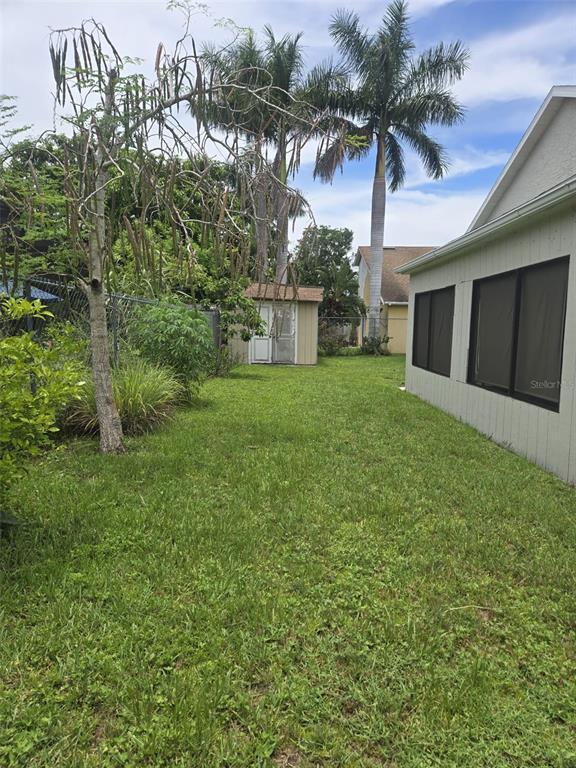 Building Photo - 838 Honolulu Woods Ln