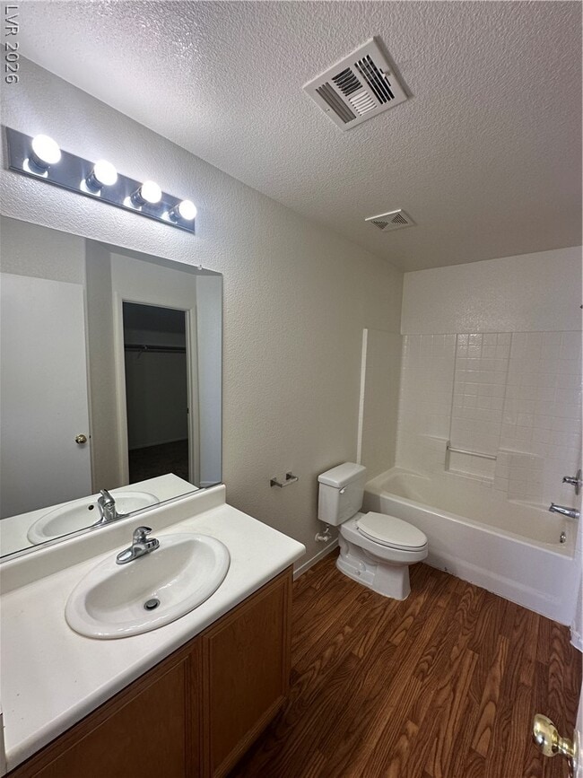 Building Photo - 156 Fratelli Ave