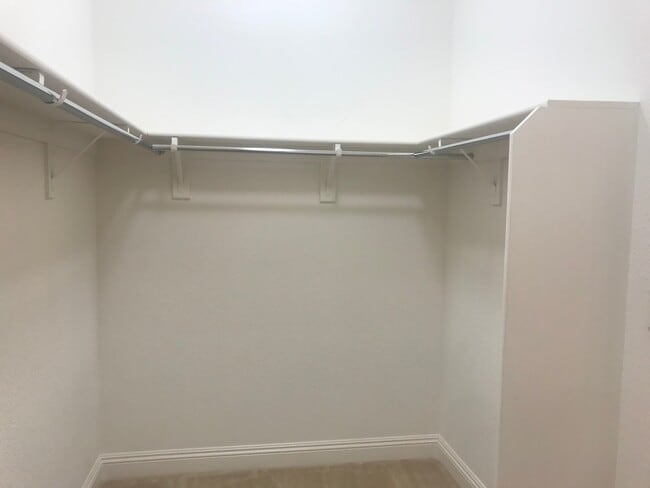 Building Photo - Charming 2 Bed 2 Bath - Trilogy at The Vineyards