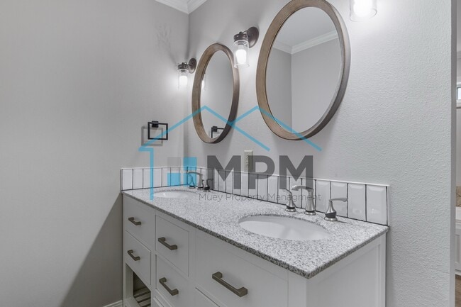 Building Photo - 212 LA-144