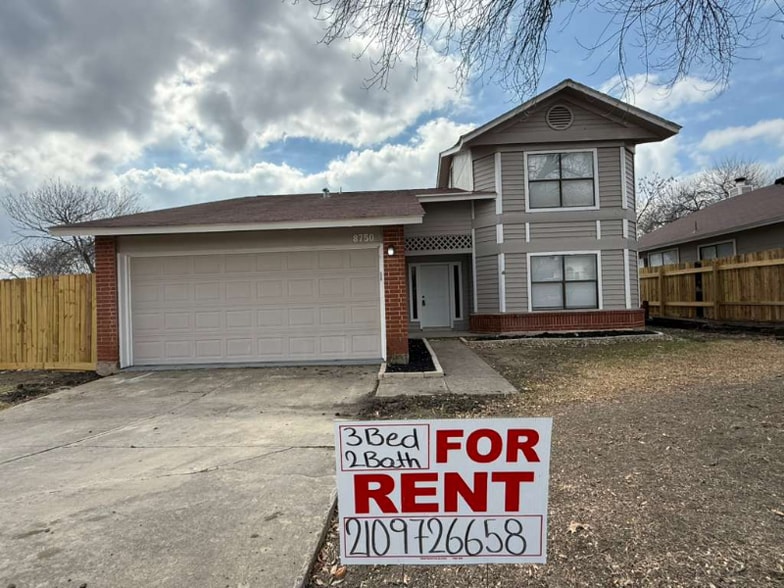 Building Photo - 8750 Shallow Ridge Dr