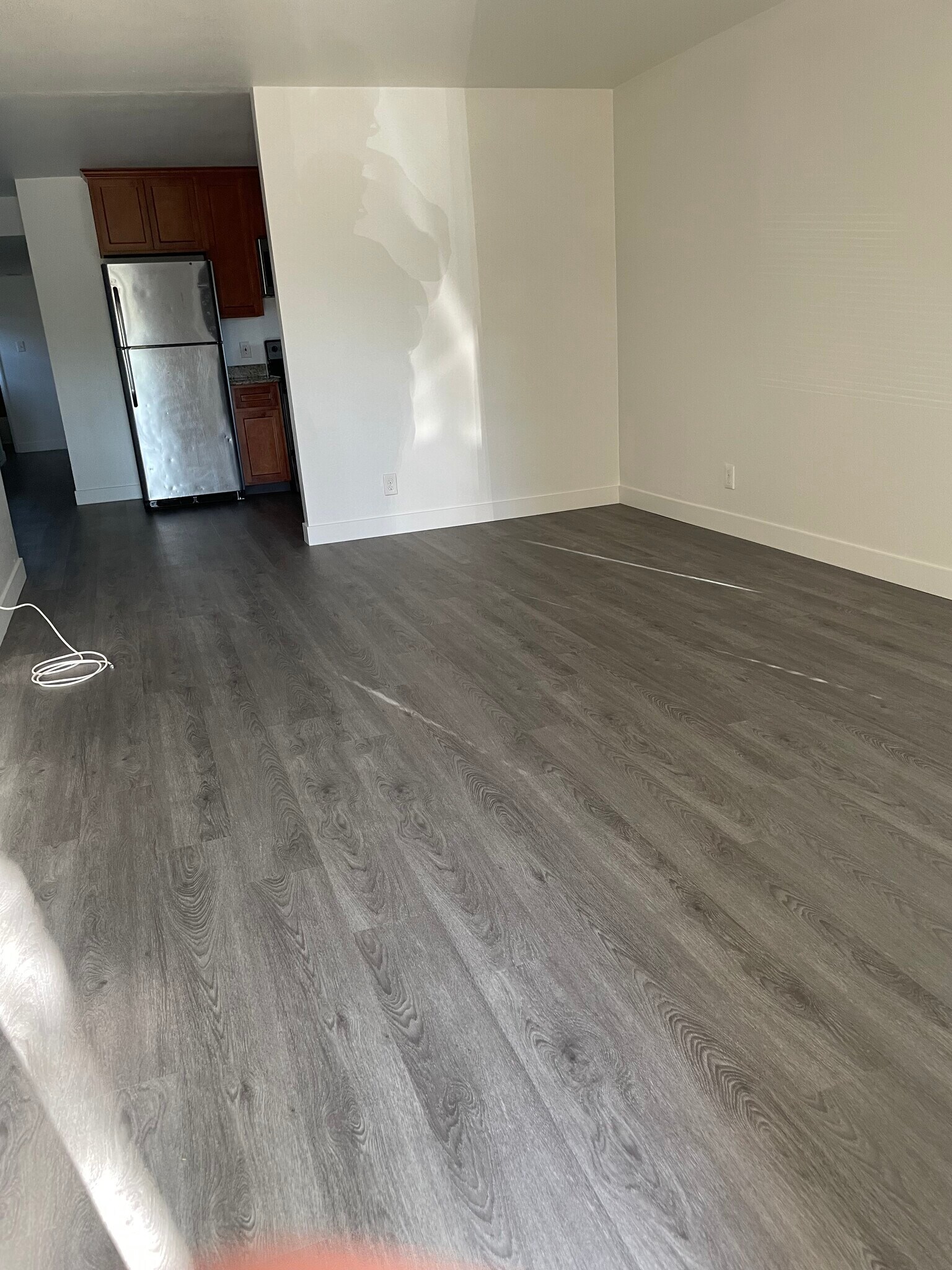 Building Photo - 1098 Wayland Ave