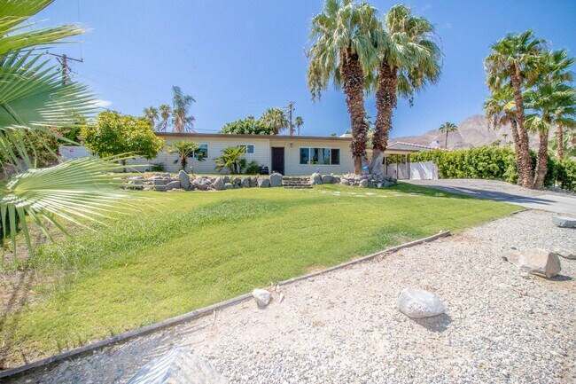 Building Photo - Spacious 2-Bedroom Home with Private Pool & Office In the Cove!