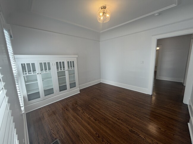 Downstairs Office - 713 S Bronson Ave
