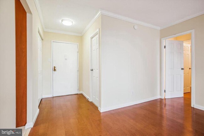 Building Photo - 11801 Rockville Pike