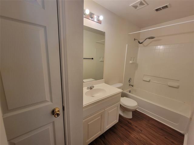 Building Photo - 1332 Pepperidge Ln