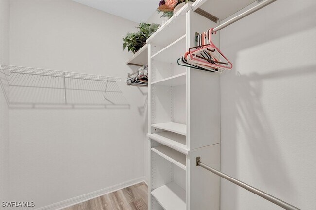 Building Photo - 19565 Deming Ln