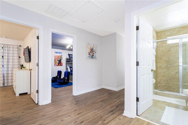 Building Photo - 650 Las Fuentes Dr