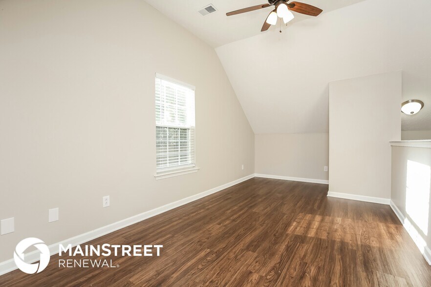 Building Photo - 142 Cartwright Pkwy