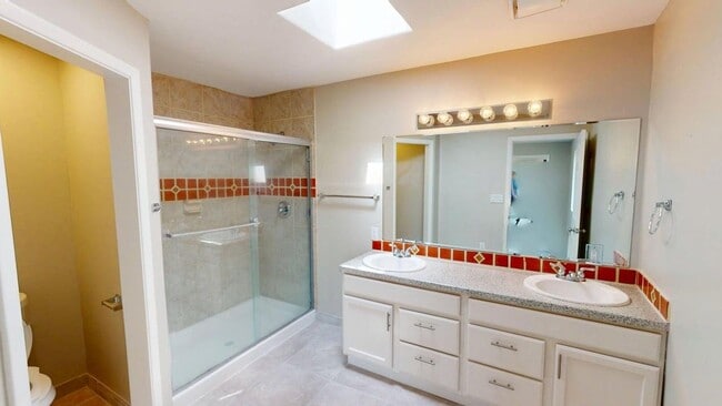 Building Photo - Updated Cochiti Lake Townhome with Views, Garage, Kiva Fireplace & Balcony
