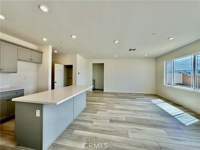 Building Photo - 19549 Sunkissed Rdg Dr