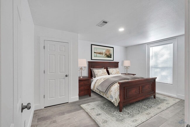 Building Photo - 1607 Butternut Ln