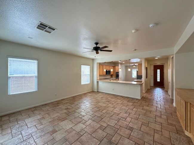 Building Photo - Echo Ridge At The Ridges In Summerlin-Unit 1